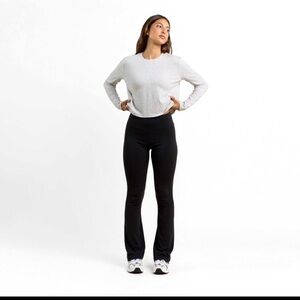 NWOT nuuds black leggings in medium !